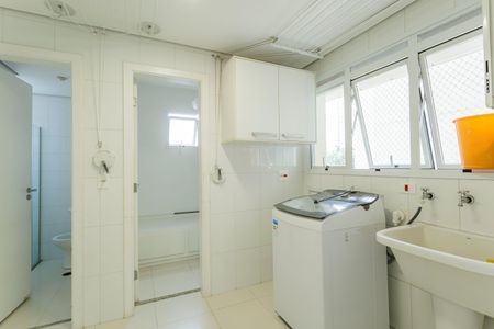 Apartamento à venda com 226m², 3 quartos e 4 vagasÁrea de Serviço