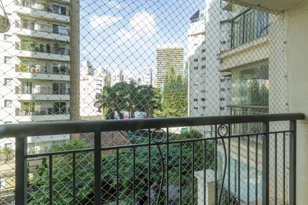 Apartamento à venda com 226m², 3 quartos e 4 vagasVaranda da Suíte 2
