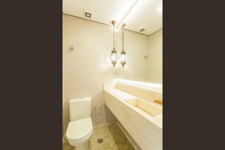 Apartamento à venda com 226m², 3 quartos e 4 vagasLavabo