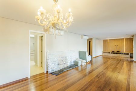 Apartamento à venda com 226m², 3 quartos e 4 vagasSala