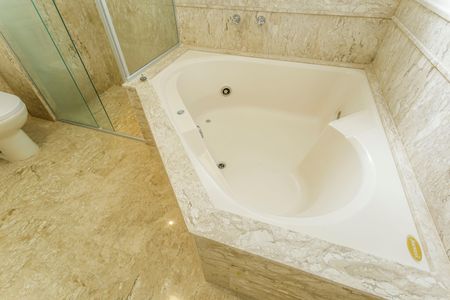 Apartamento à venda com 226m², 3 quartos e 4 vagasBanheiro da Suíte 3