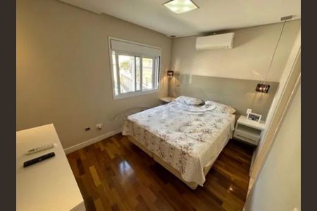 Casa à venda com 3 quartos, 135m² em Vila Mariana, São Paulo