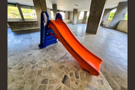 Apartamento à venda com 88m², 2 quartos e 1 vagaÁrea comum - Playground