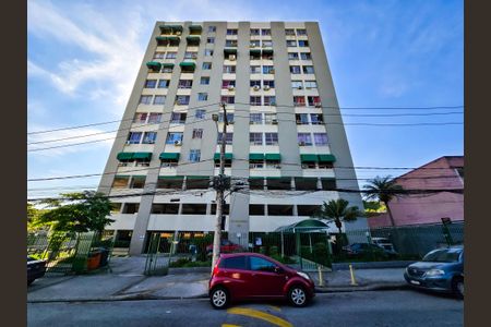 Apartamento à venda com 88m², 2 quartos e 1 vagaFachada e placa