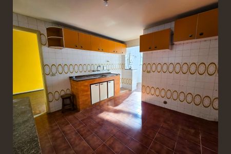 Apartamento à venda com 88m², 2 quartos e 1 vagaCozinha