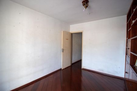 Casa de condomínio à venda com 160m², 3 quartos e 2 vagas Casa de condomínio à venda com 160m², 3 quartos e 2 vagasQuarto 1