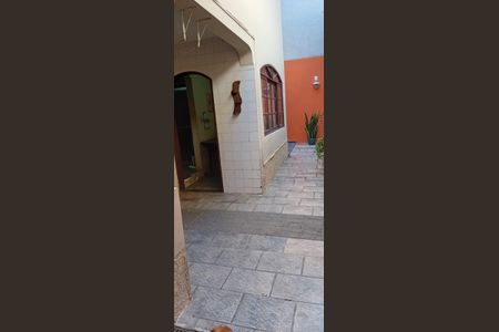 Casa de condomínio à venda com 160m², 3 quartos e 2 vagas Casa de condomínio à venda com 160m², 3 quartos e 2 vagasQuintal