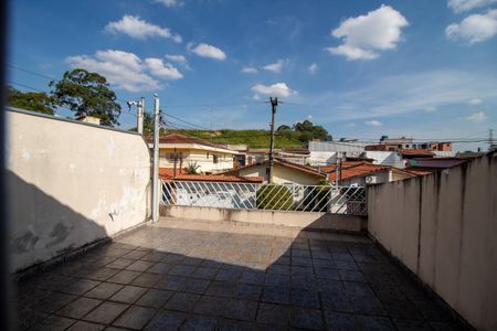 Casa de condomínio à venda com 160m², 3 quartos e 2 vagas Casa de condomínio à venda com 160m², 3 quartos e 2 vagasVaranda do Quarto 1