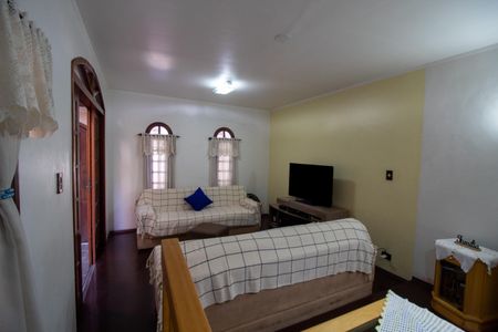 Casa de condomínio à venda com 160m², 3 quartos e 2 vagas Casa de condomínio à venda com 160m², 3 quartos e 2 vagasSala