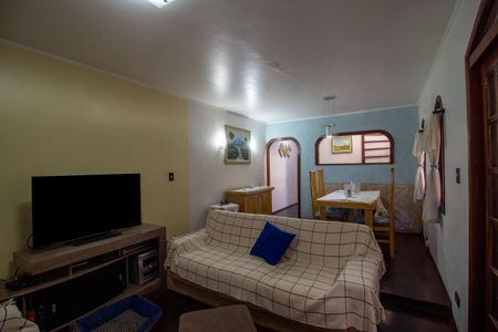 Casa de condomínio à venda com 160m², 3 quartos e 2 vagas Casa de condomínio à venda com 160m², 3 quartos e 2 vagasSala