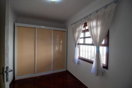 Casa de condomínio à venda com 160m², 3 quartos e 2 vagas Casa de condomínio à venda com 160m², 3 quartos e 2 vagasQuarto 2