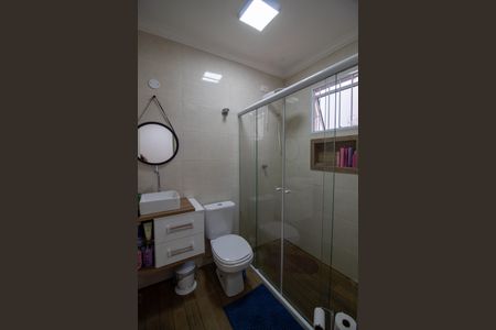 Casa de condomínio à venda com 160m², 3 quartos e 2 vagas Casa de condomínio à venda com 160m², 3 quartos e 2 vagasBanheiro Suíte