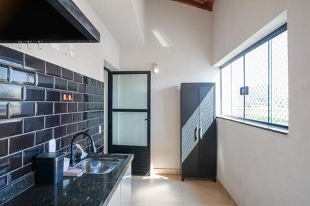 Apartamento para alugar com 80m², 2 quartos e 2 vagasVaranda e área de serviço