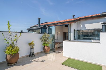Apartamento para alugar com 80m², 2 quartos e 2 vagasVaranda