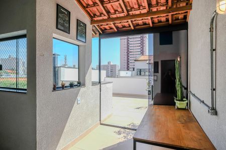 Apartamento para alugar com 80m², 2 quartos e 2 vagasVaranda e área de serviço