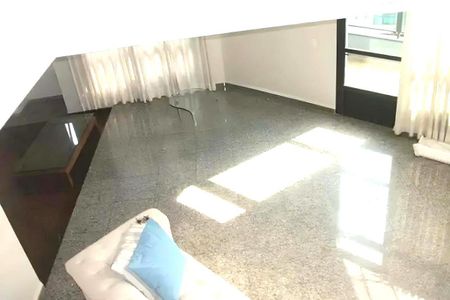 Apartamento à venda com 215m², 3 quartos e 4 vagasFoto 01