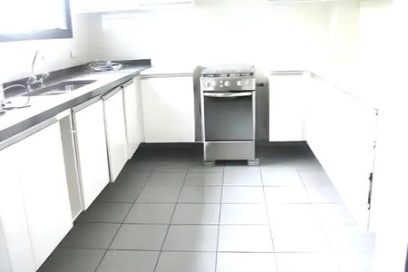 Apartamento à venda com 215m², 3 quartos e 4 vagasFoto 11