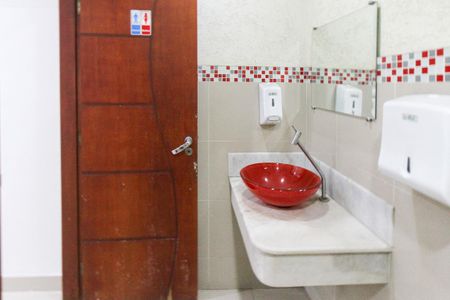 Apartamento para alugar com 78m², 1 quarto e sem vagaBanheiro