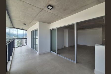 Apartamento para alugar com 89m², 2 quartos e 1 vagaSacada