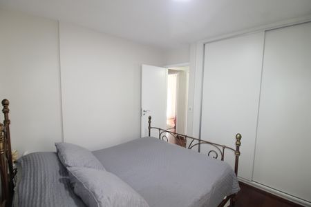 Apartamento à venda com 100m², 3 quartos e 2 vagasQuarto 3