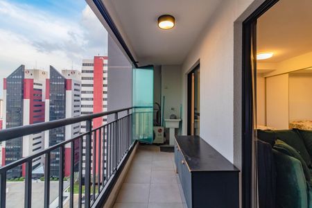 Studio para alugar com 37m², 1 quarto e sem vaga Studio para alugar com 37m², 1 quarto e sem vagaVaranda