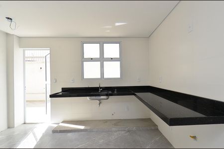 Apartamento à venda com 265m², 4 quartos e 3 vagas Apartamento à venda com 265m², 4 quartos e 3 vagasCozinha