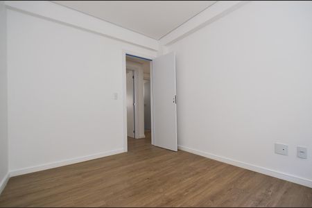 Apartamento à venda com 265m², 4 quartos e 3 vagas Apartamento à venda com 265m², 4 quartos e 3 vagasQuarto 2