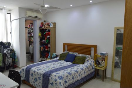 Casa de condomínio para alugar com 180m², 3 quartos e 3 vagas Casa de condomínio para alugar com 180m², 3 quartos e 3 vagasSuite 2