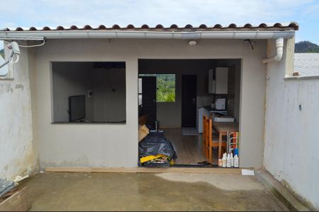 Casa de condomínio para alugar com 180m², 3 quartos e 3 vagas Casa de condomínio para alugar com 180m², 3 quartos e 3 vagasTerraço