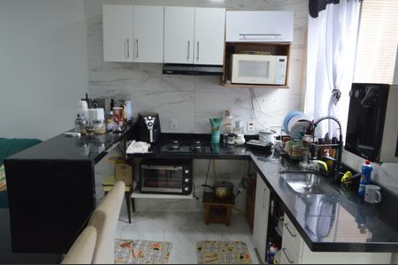 Casa de condomínio para alugar com 180m², 3 quartos e 3 vagas Casa de condomínio para alugar com 180m², 3 quartos e 3 vagasCozinha