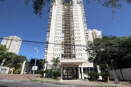 Apartamento para alugar com 197m², 3 quartos e 3 vagasFachada