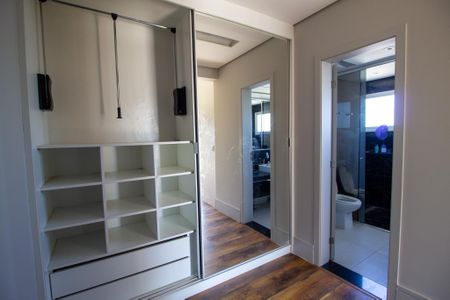 Apartamento para alugar com 197m², 3 quartos e 3 vagasCloset da Suite 1