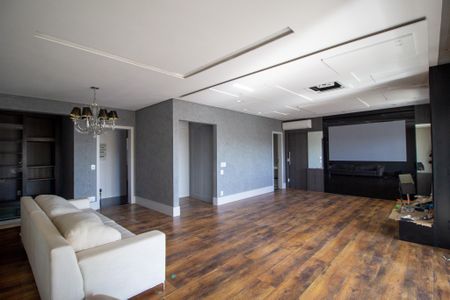 Apartamento para alugar com 197m², 3 quartos e 3 vagasSala