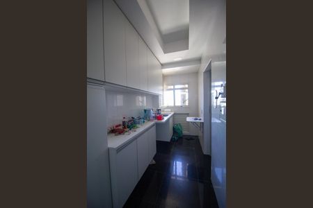 Apartamento para alugar com 197m², 3 quartos e 3 vagasÁrea de Serviço