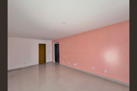 Casa de condomínio à venda com 662m², 4 quartos e 2 vagasSuíte 1