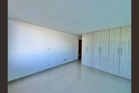 Casa de condomínio à venda com 662m², 4 quartos e 2 vagasSuíte 3
