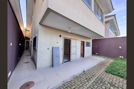 Casa de condomínio à venda com 662m², 4 quartos e 2 vagasÁrea externa