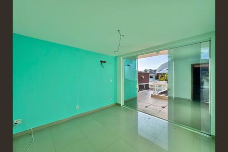 Casa de condomínio à venda com 662m², 4 quartos e 2 vagasQuarto
