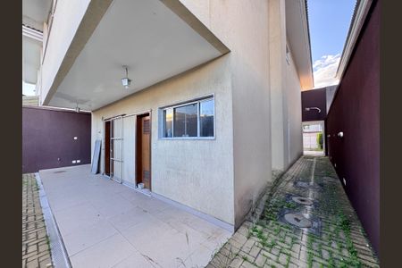 Casa de condomínio à venda com 662m², 4 quartos e 2 vagasÁrea externa