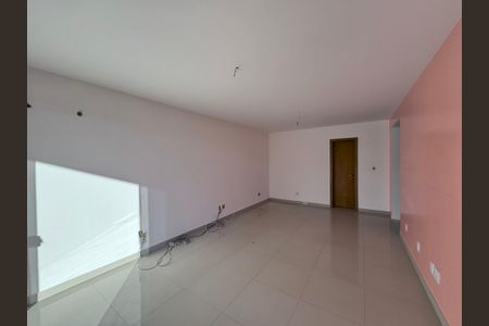 Casa de condomínio à venda com 662m², 4 quartos e 2 vagasSuíte 1