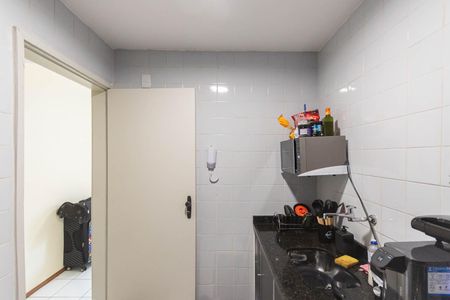 Apartamento para alugar com 78m², 2 quartos e 1 vagaCozinha e Área de Serviço