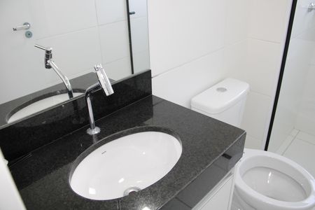Apartamento para alugar com 60m², 2 quartos e 1 vagaBanheiro da Suíte 