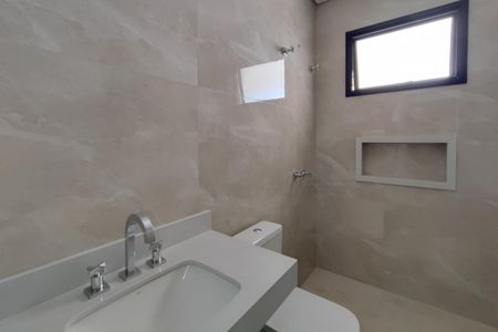 Casa de condomínio à venda com 200m², 3 quartos e 4 vagas Casa de condomínio à venda com 200m², 3 quartos e 4 vagasBanheiro Suíte