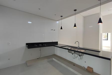 Casa de condomínio à venda com 200m², 3 quartos e 4 vagas Casa de condomínio à venda com 200m², 3 quartos e 4 vagasCozinha