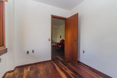 Casa para alugar com 300m², 4 quartos e 4 vagas Casa para alugar com 300m², 4 quartos e 4 vagasQuarto 2