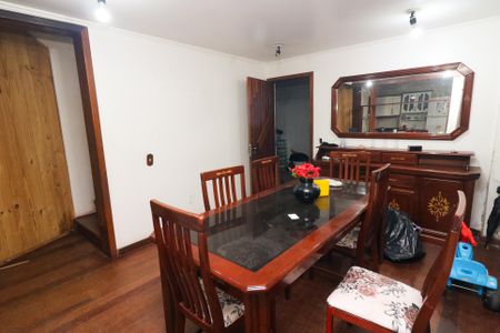 Casa à venda com 300m², 4 quartos e 4 vagasSala de Jantar