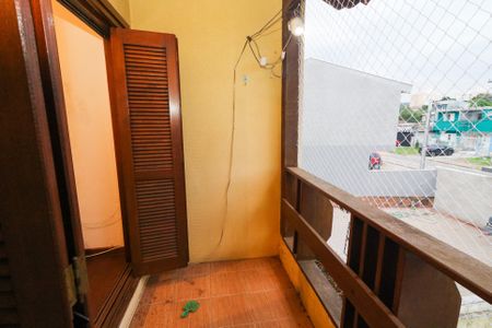 Casa à venda com 300m², 4 quartos e 4 vagasSacada da Sala 2