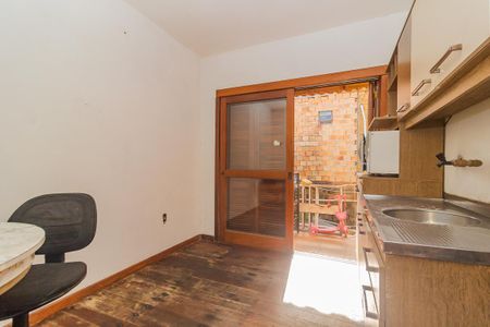 Casa para alugar com 300m², 4 quartos e 4 vagas