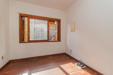 Casa para alugar com 300m², 4 quartos e 4 vagas Casa para alugar com 300m², 4 quartos e 4 vagasQuarto 6