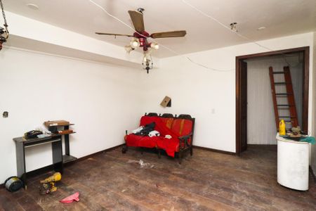 Casa à venda com 300m², 4 quartos e 4 vagasSala 1